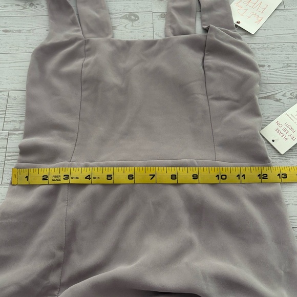 CLEAROUT! NWT Show Me Your Mumu Claire Midi Dress - Picture 8 of 10